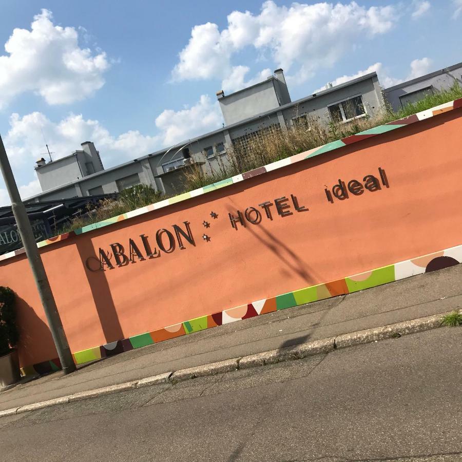 Abalon Hotel Ideal Stuttgart Exterior foto